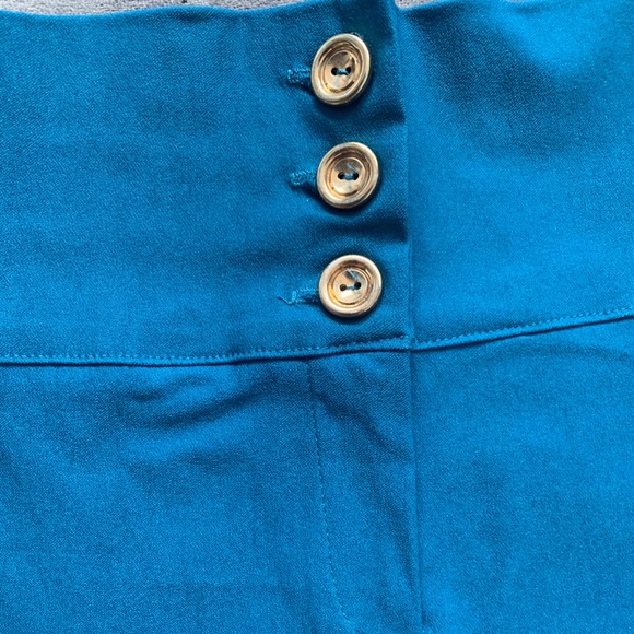 High waist shorts - Picture 3 of 5